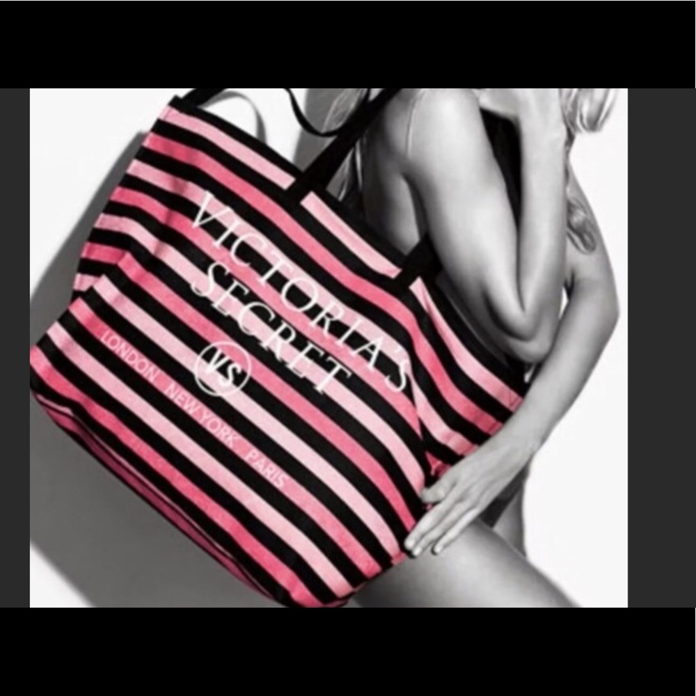 NEW Glittering Victoria secret pink striped duffel